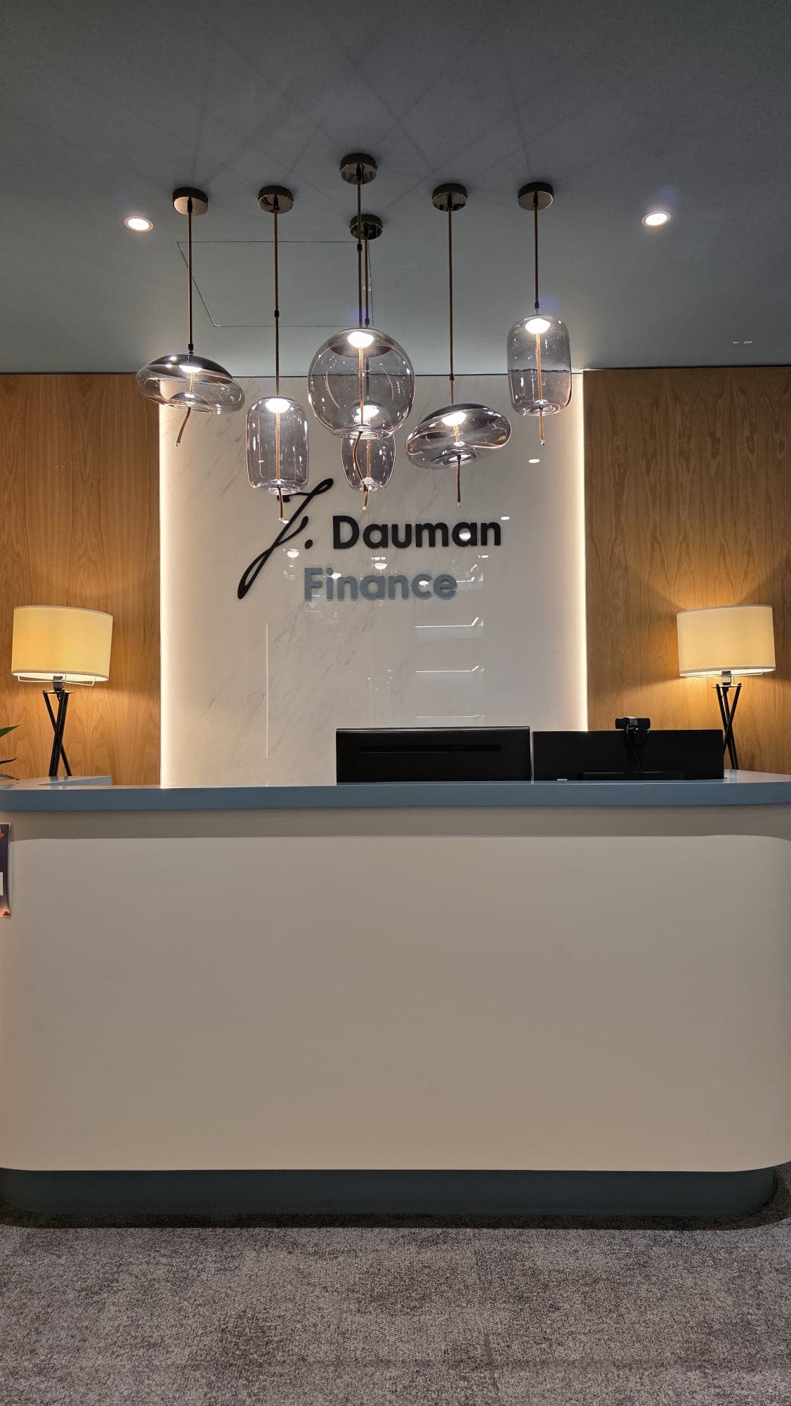 Recepcja biura J.Dauman Finance — Ealing Cross, Londyn